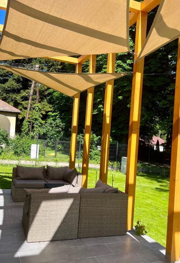 Aranygesztenye Apartmanház Balatonudvari Exterior foto